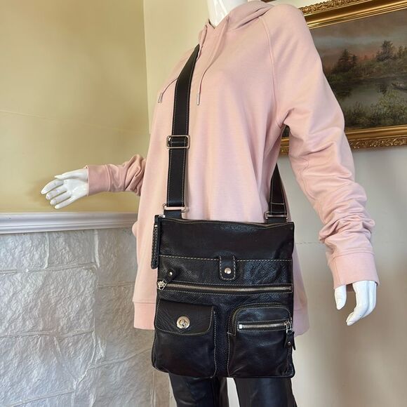 Roots Leather Venetian Tribe Large Cross Body Bag Black - Picture 5 of 16